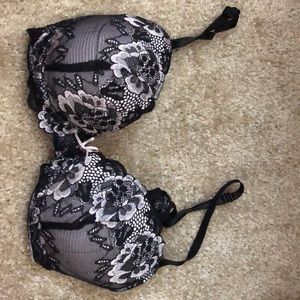 Sexy lace bra, show your man how sexy you are 🔥